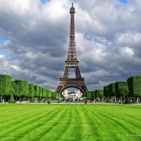 De Standing 5 - Tour Eiffel/invalides Paris